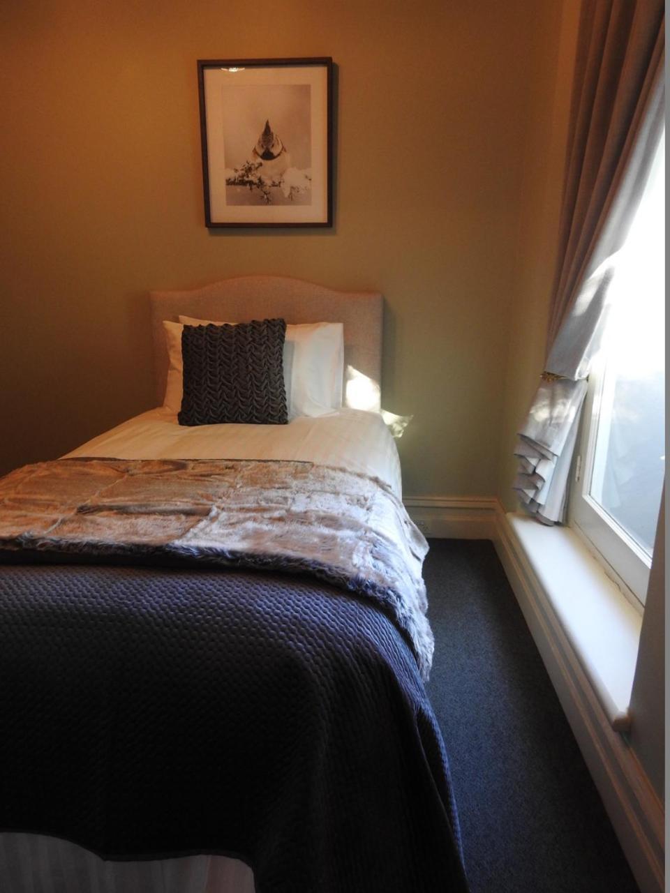 Bull And Mouth Hotel Maryborough Victoria Bagian luar foto