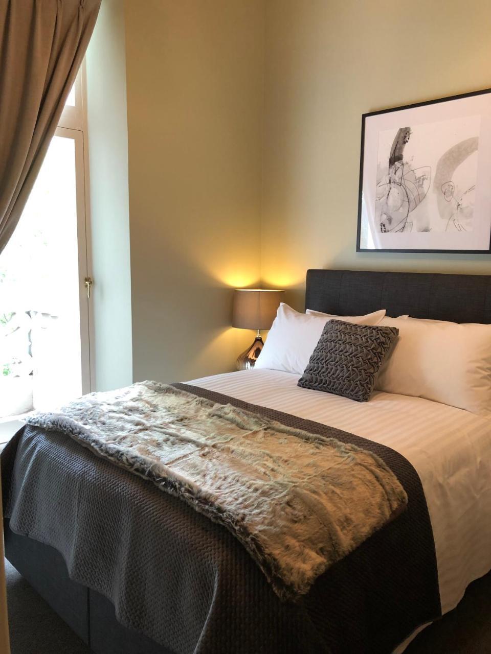Bull And Mouth Hotel Maryborough Victoria Bagian luar foto